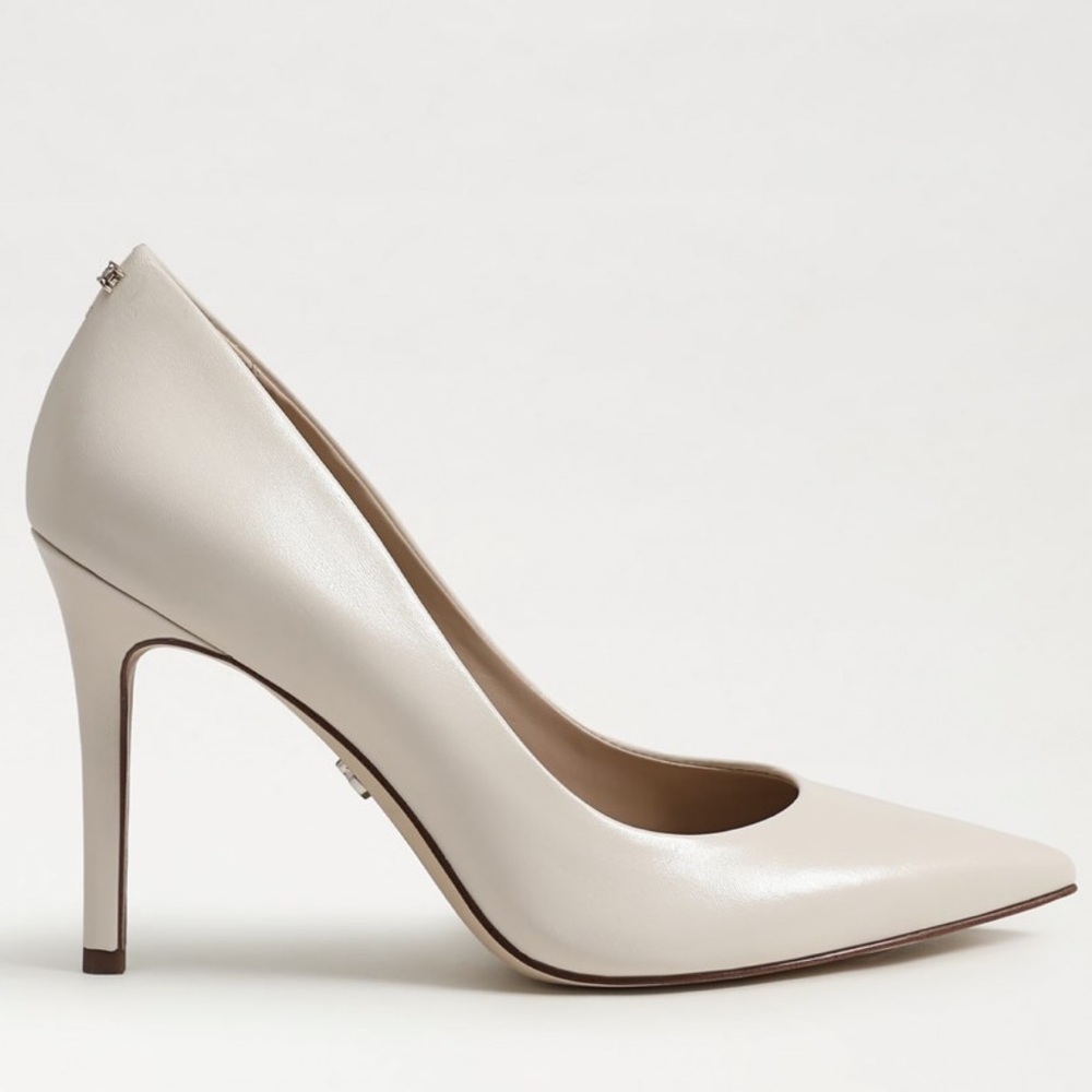 Brand New Sam Edelman Pointed Toe Leather Pumps in Light Beige - Picture 2 of 8